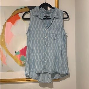 Banana Republic sleeveless demin button-down